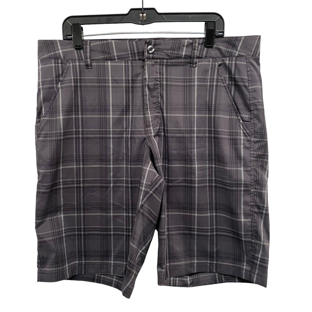 Fila Sport Golf Shorts Men's Size 36 Gray Plaid Casual Quick Dry Pockets Sports
